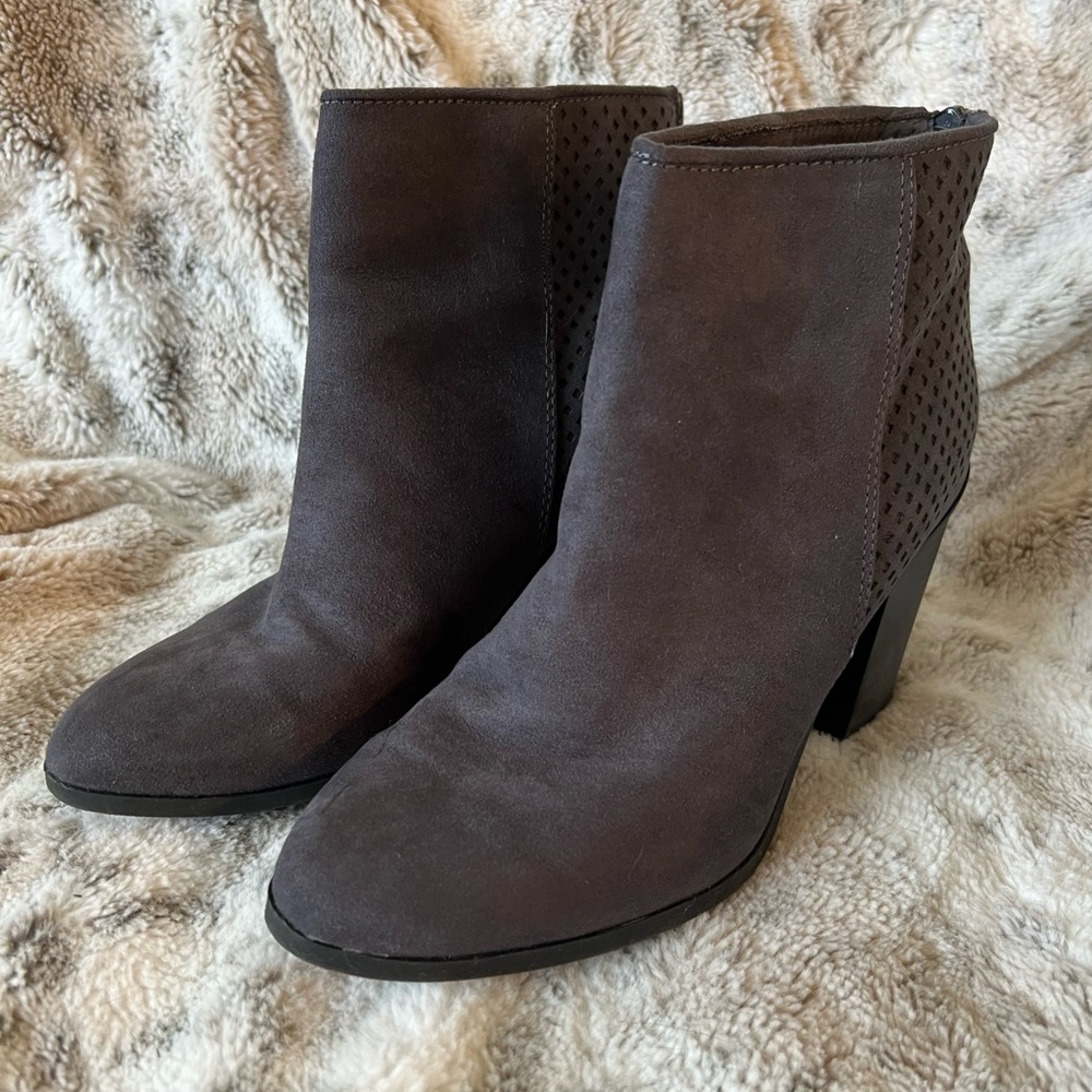 American Eagle Grey Booties; like new, never worn